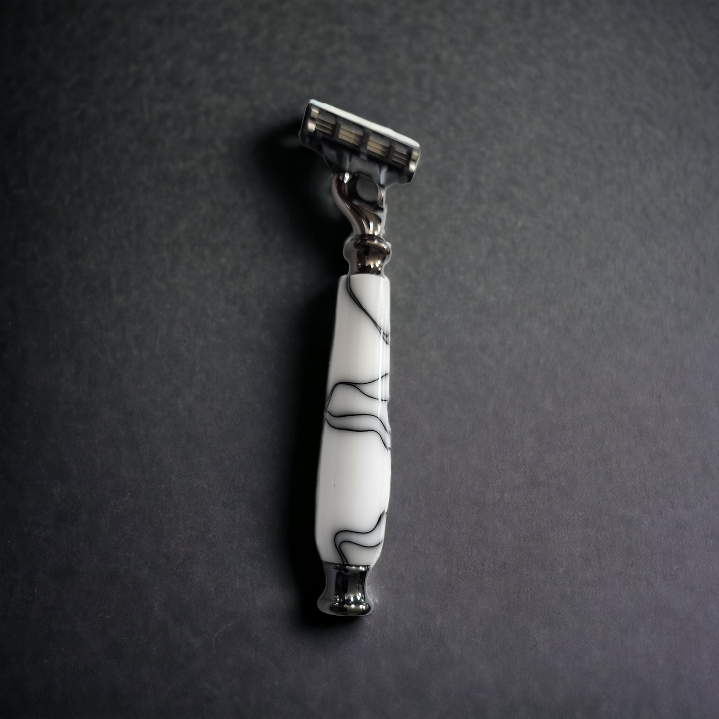 Mach3 Acrylic Handmade Razor