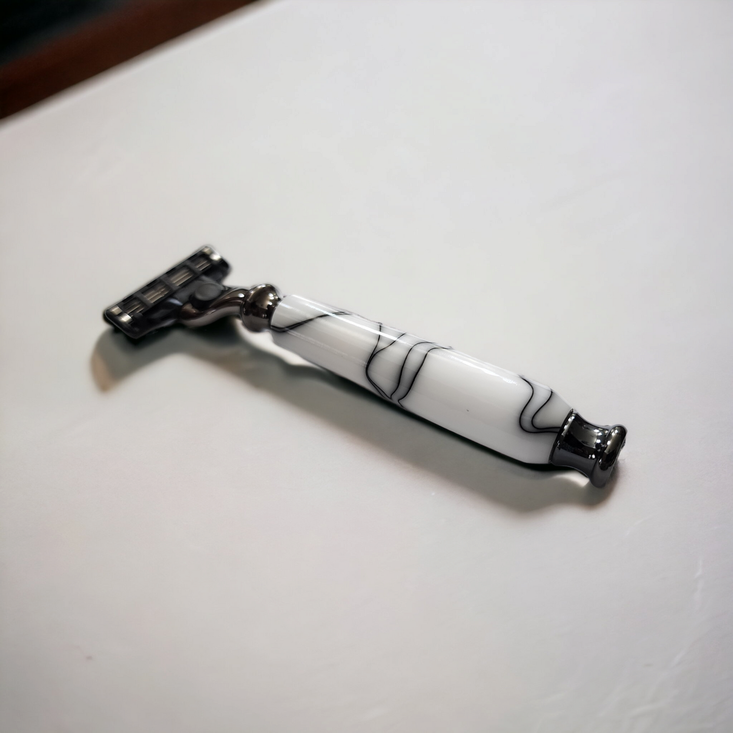 Mach3 Acrylic Handmade Razor