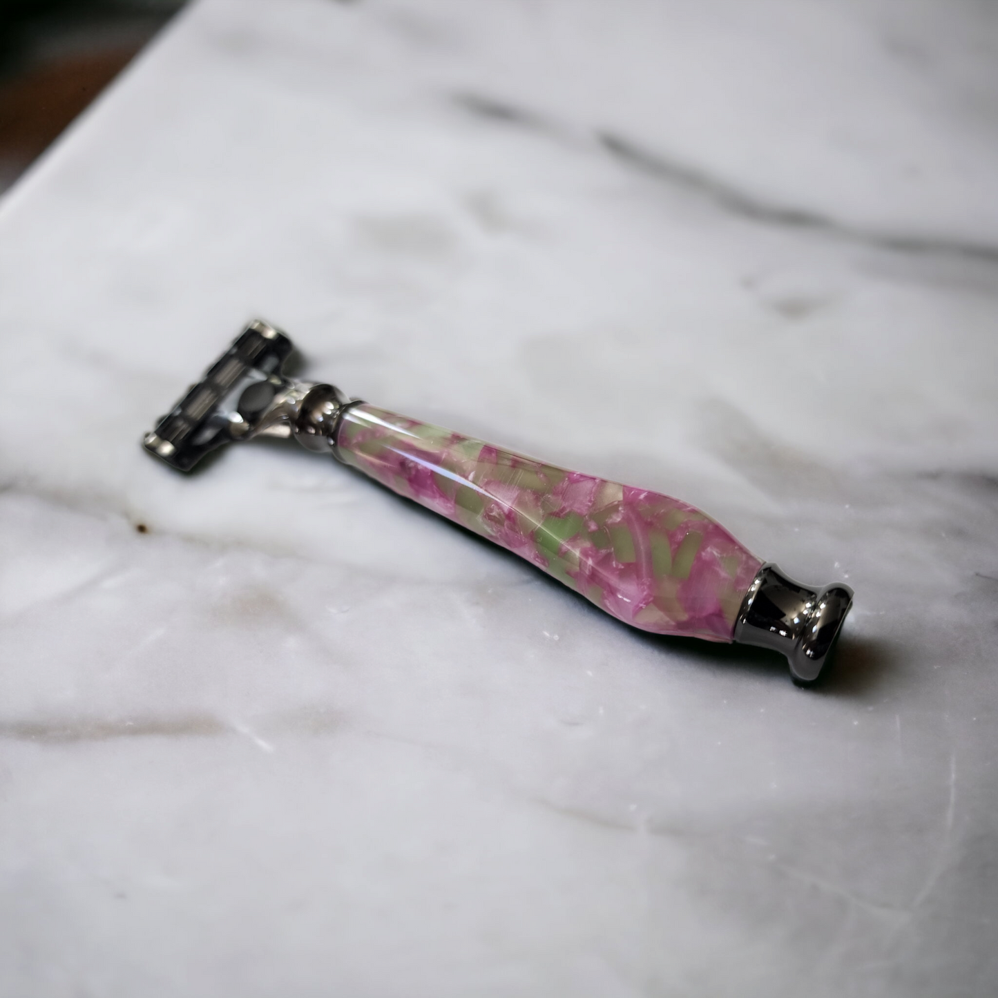 Mach3 Acrylic Handmade Razor